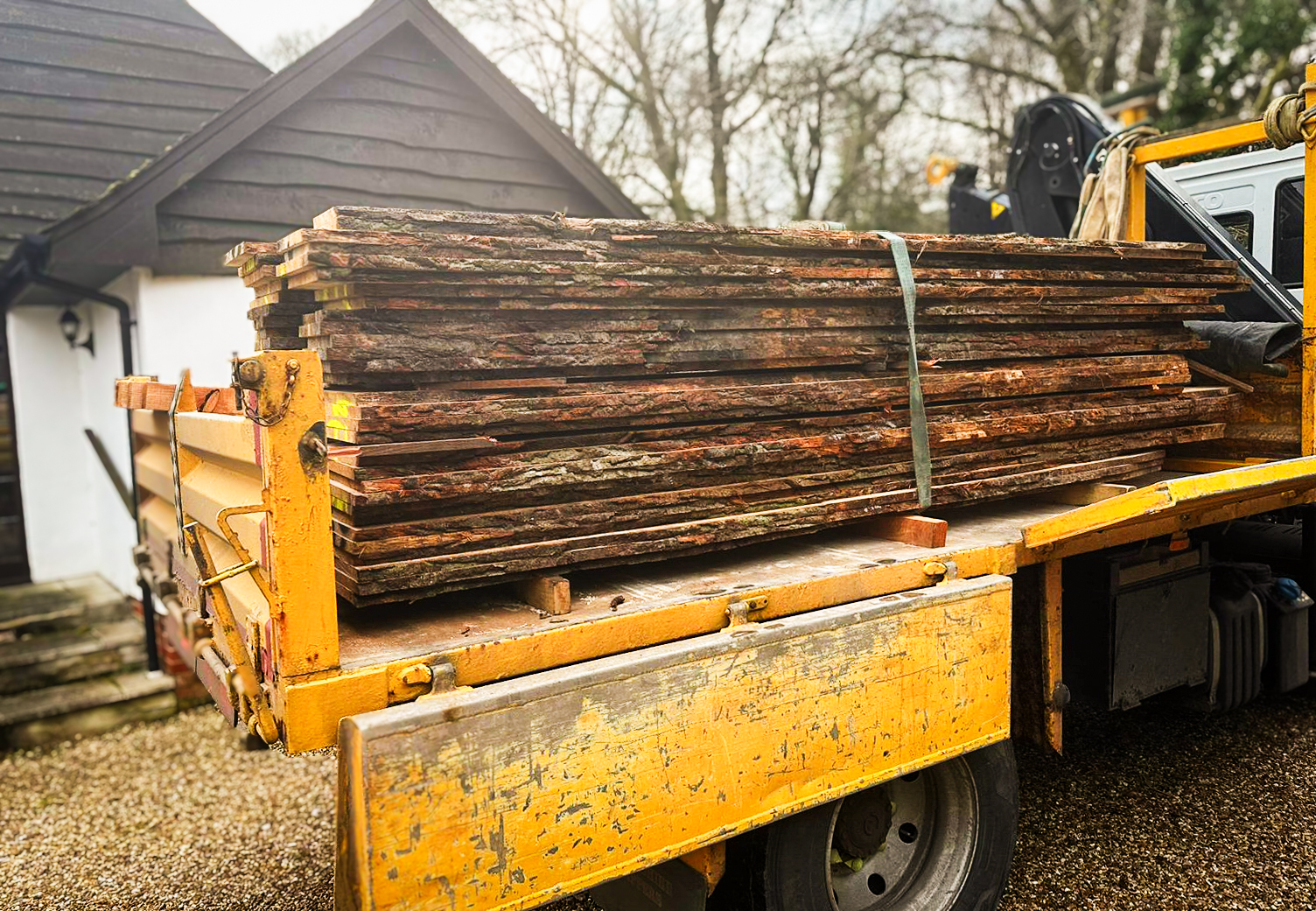 image_cladding_truck
